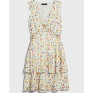 Fashionable women's dresses, women's skirt above the knee